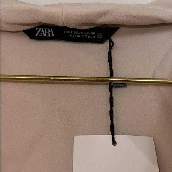 Zara Beige Satin Cowl Neck Sleeveless Blouse Sz.S NWT! - Picture 5 of 5